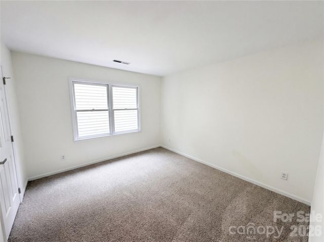 5908 Bookbinders Lane, Charlotte, NC 28270