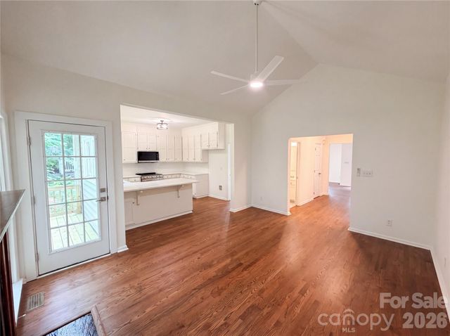 5908 Bookbinders Lane, Charlotte, NC 28270
