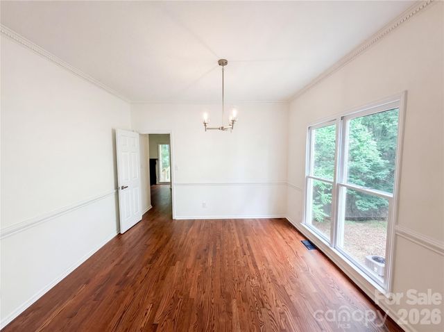 5908 Bookbinders Lane, Charlotte, NC 28270