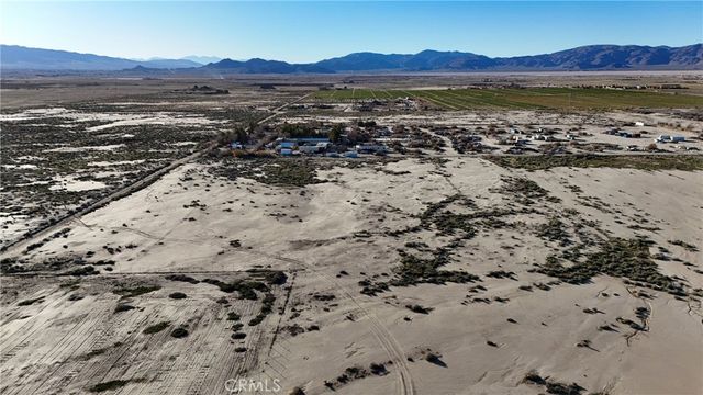 796 Sherman Way, Lucerne Valley, CA 92356