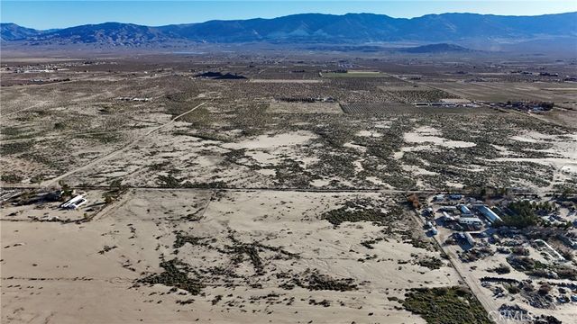 796 Sherman Way, Lucerne Valley, CA 92356