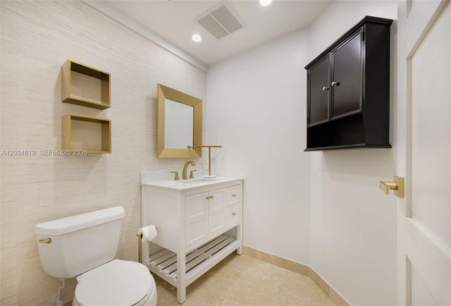 801 Brickell Key Boulevard 2008, Miami, FL 33131