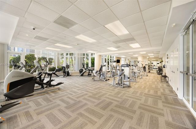 801 Brickell Key Boulevard 2008, Miami, FL 33131