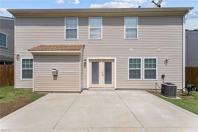 148 Graystone TRCE, Suffolk, VA 23435