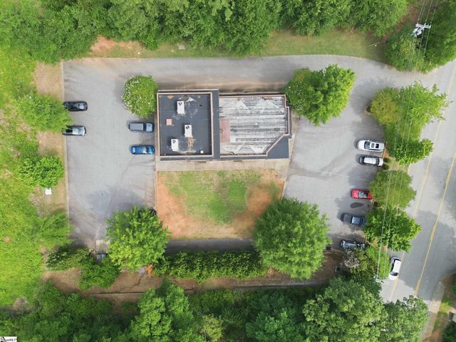 142 Mall Connector Road, Greenville, SC 29607