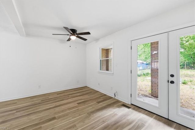 6410 Faraday CT, Norfolk, VA 23513