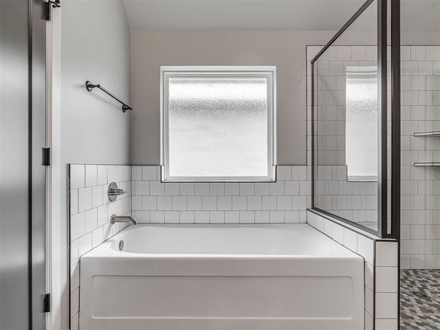 6009 Allen Scott Lane, Edmond, OK 73034