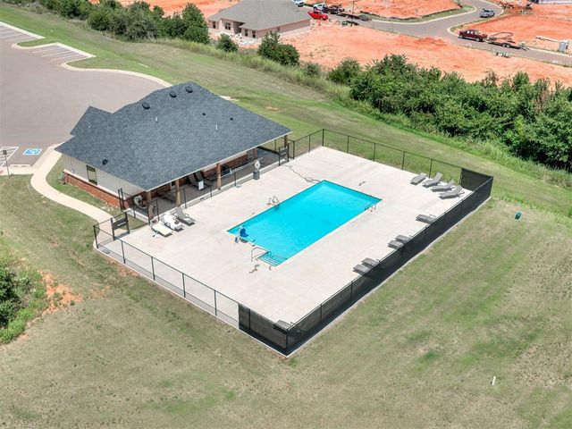 6009 Allen Scott Lane, Edmond, OK 73034