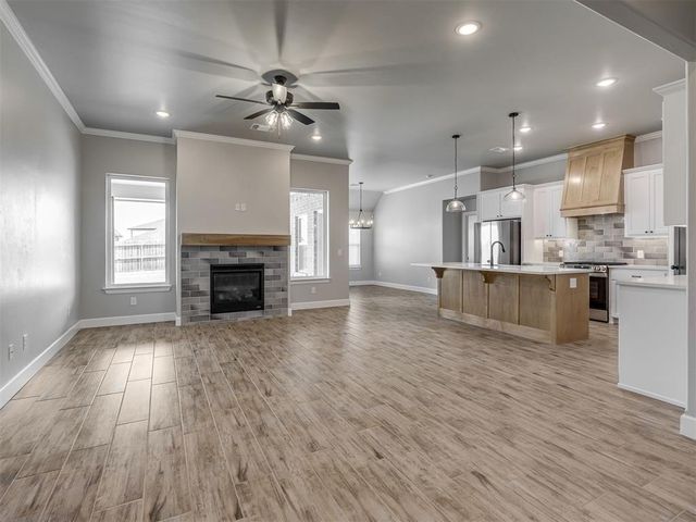 6009 Allen Scott Lane, Edmond, OK 73034