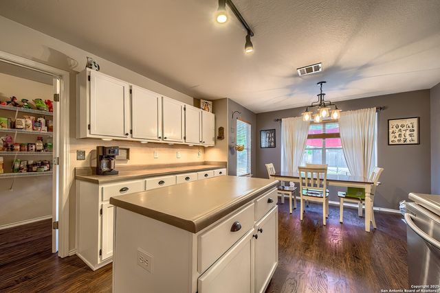 9807 Sandlet, San Antonio, TX 78254