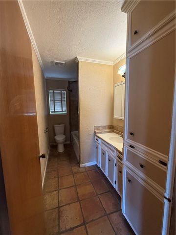 3601 Waterloo Dr, Corpus Christi, TX 78415