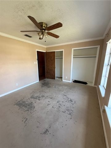 3601 Waterloo Dr, Corpus Christi, TX 78415