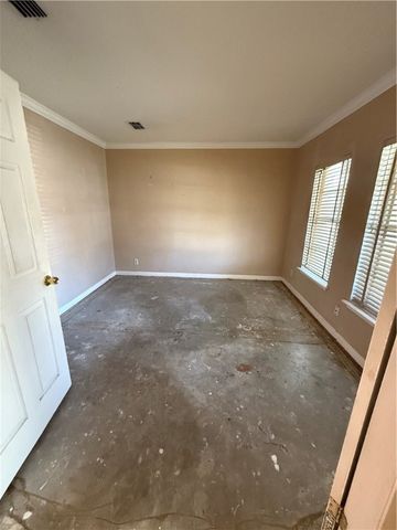 3601 Waterloo Dr, Corpus Christi, TX 78415
