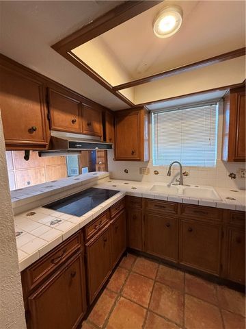 3601 Waterloo Dr, Corpus Christi, TX 78415