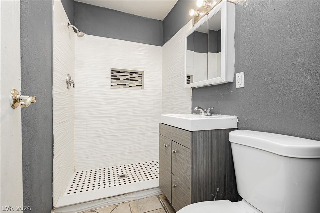 Image 19 of property listing at 1409 Sombrero Drive, Las Vegas, NV 89169