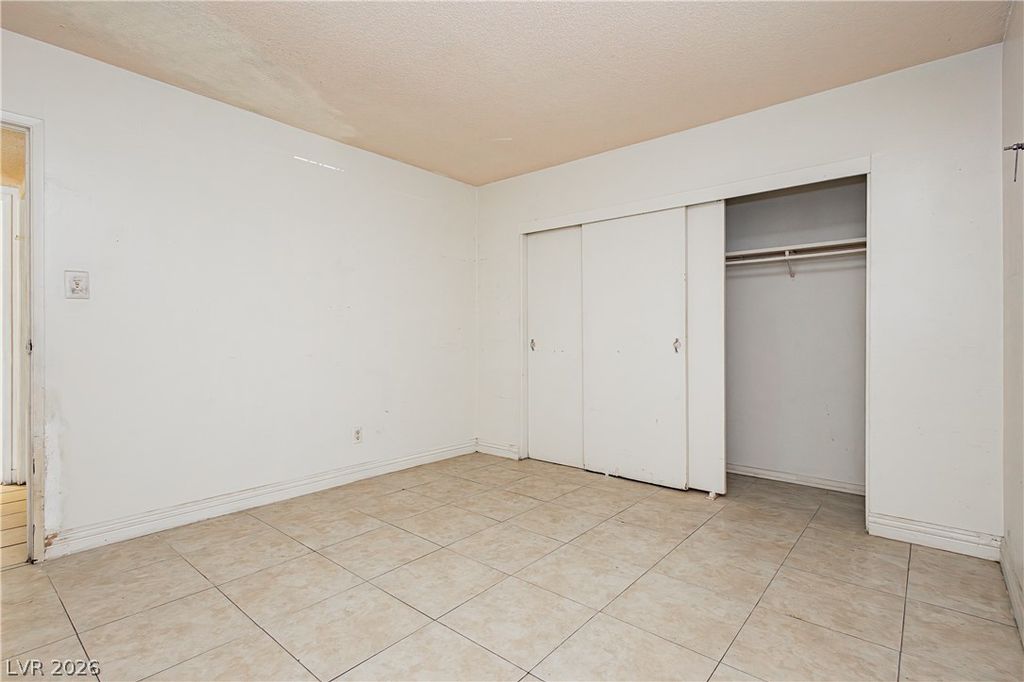Image 27 of property listing at 1409 Sombrero Drive, Las Vegas, NV 89169