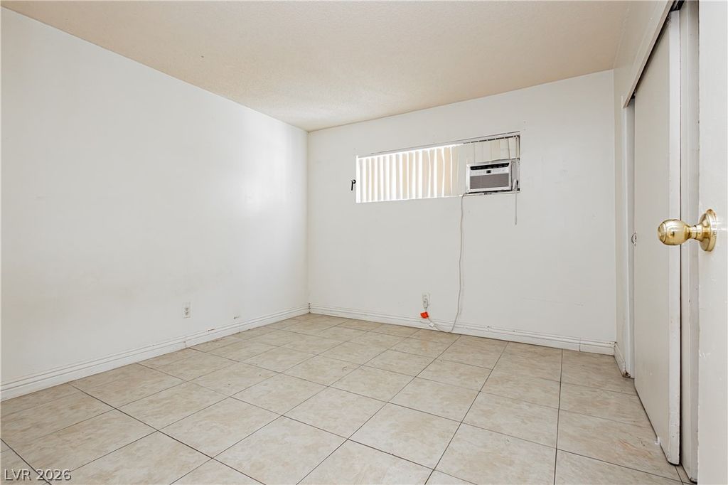 Image 29 of property listing at 1409 Sombrero Drive, Las Vegas, NV 89169
