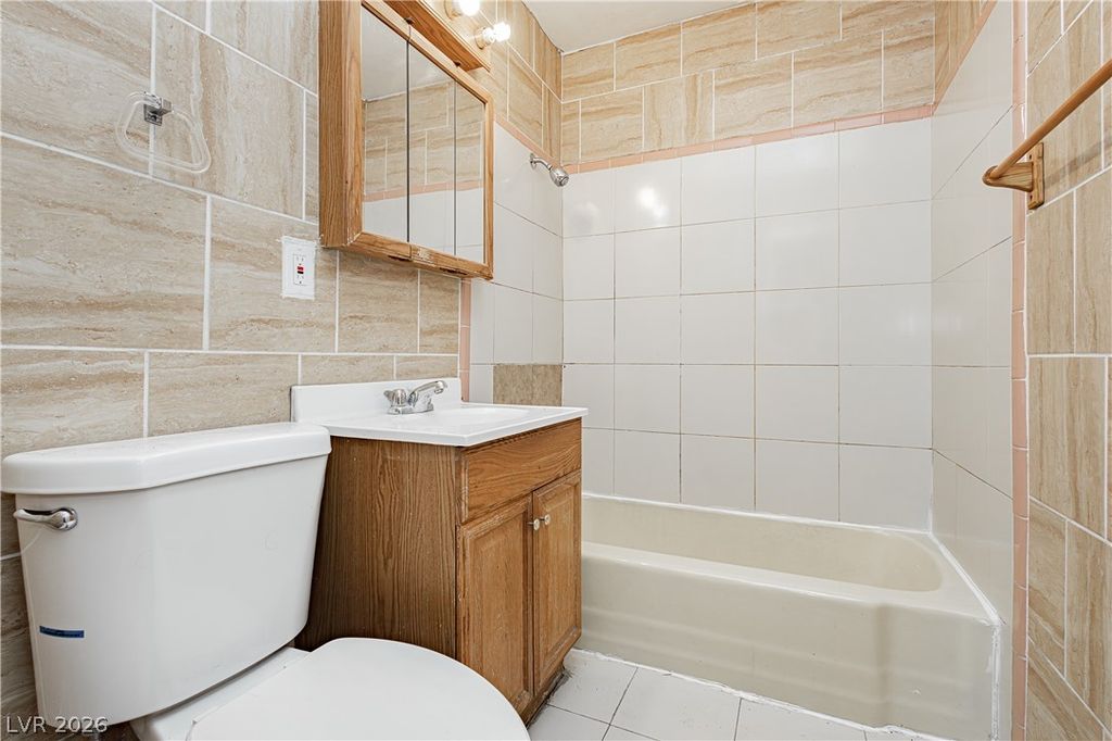 Image 60 of property listing at 1409 Sombrero Drive, Las Vegas, NV 89169