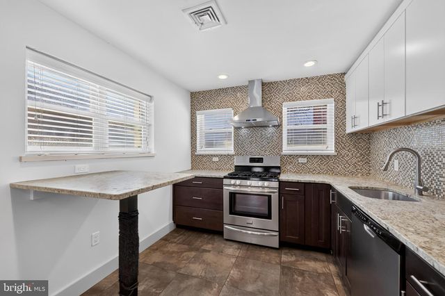 2116 S BEECHWOOD ST, Philadelphia, PA 19145