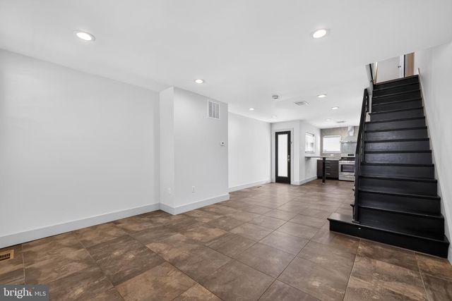 2116 S BEECHWOOD ST, Philadelphia, PA 19145