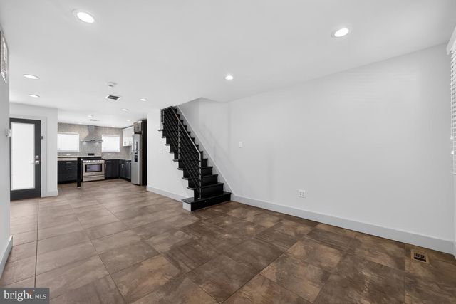 2116 S BEECHWOOD ST, Philadelphia, PA 19145