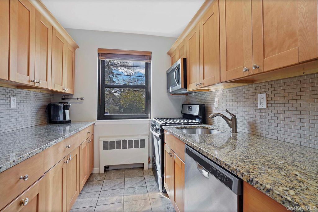 125 Beacon Hill Drive F-11, Dobbs Ferry, NY 10502 — photo 5