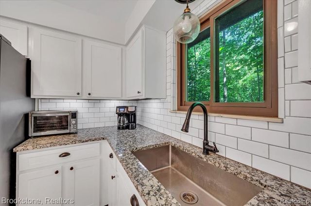 5067 Algonquin Boulevard, Clarkston, MI 48348