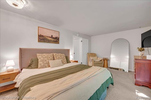 5067 Algonquin Boulevard, Clarkston, MI 48348