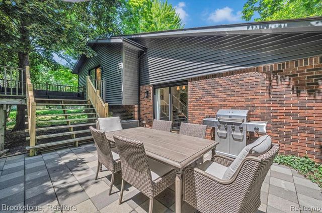 5067 Algonquin Boulevard, Clarkston, MI 48348