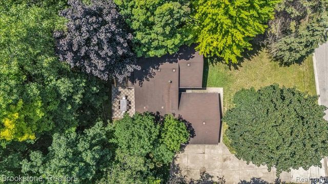 5067 Algonquin Boulevard, Clarkston, MI 48348