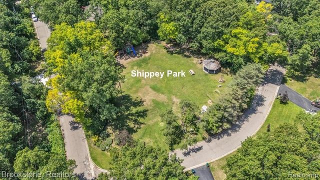 5067 Algonquin Boulevard, Clarkston, MI 48348