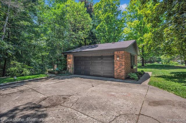 5067 Algonquin Boulevard, Clarkston, MI 48348