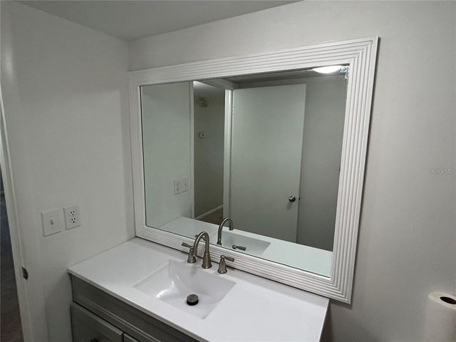 3002 W CLEVELAND STREET B7, Tampa, FL 33609