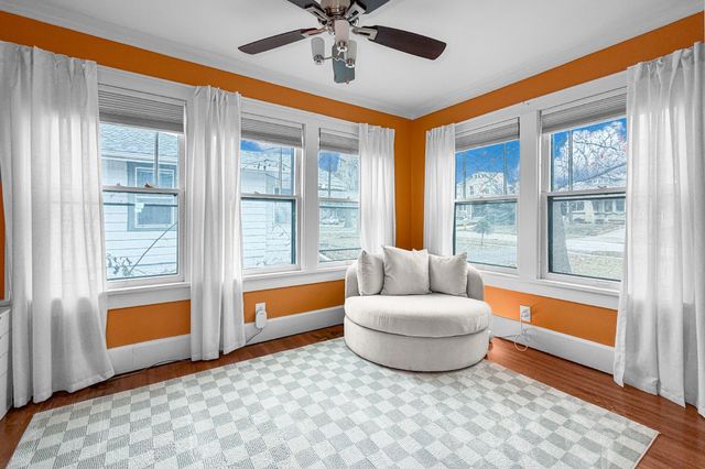 727 37th Street, Des Moines, IA 50312