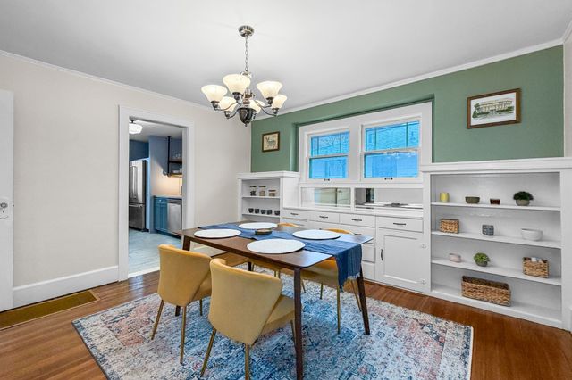 727 37th Street, Des Moines, IA 50312