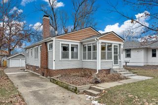 727 37th Street, Des Moines, IA 50312