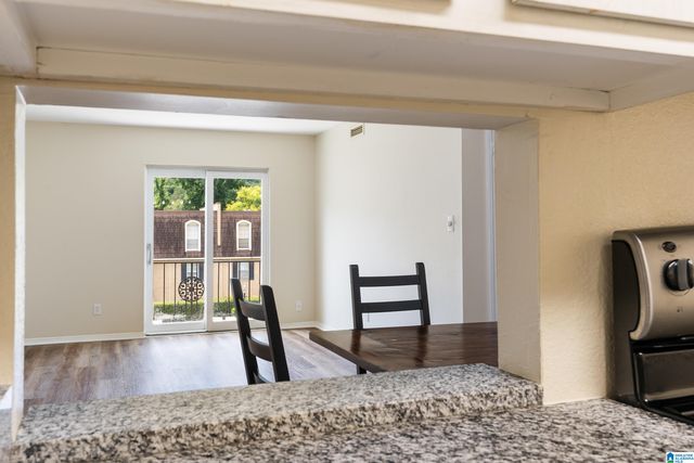 165 OLD MONTGOMERY HIGHWAY E, Homewood, AL 35216