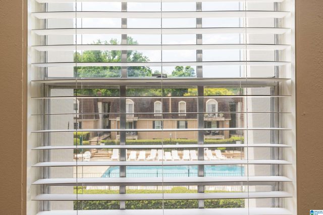 165 OLD MONTGOMERY HIGHWAY E, Homewood, AL 35216