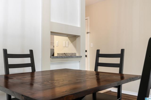 165 OLD MONTGOMERY HIGHWAY E, Homewood, AL 35216