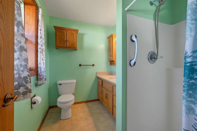 1756 LEMON LANE, De Pere, WI 54115