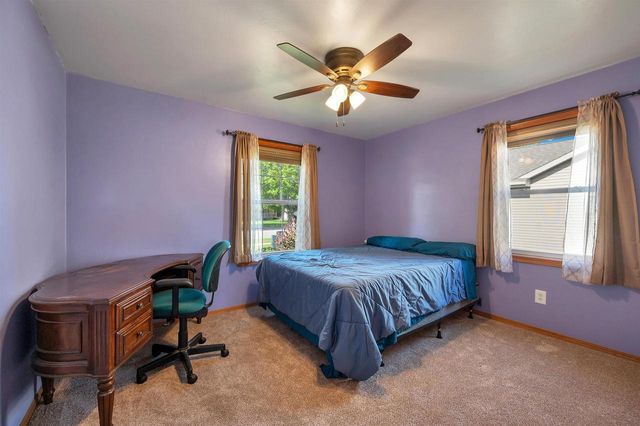 1756 LEMON LANE, De Pere, WI 54115