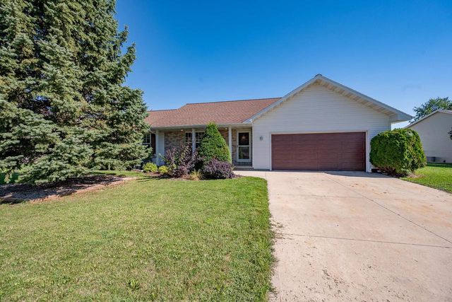 1756 LEMON LANE, De Pere, WI 54115