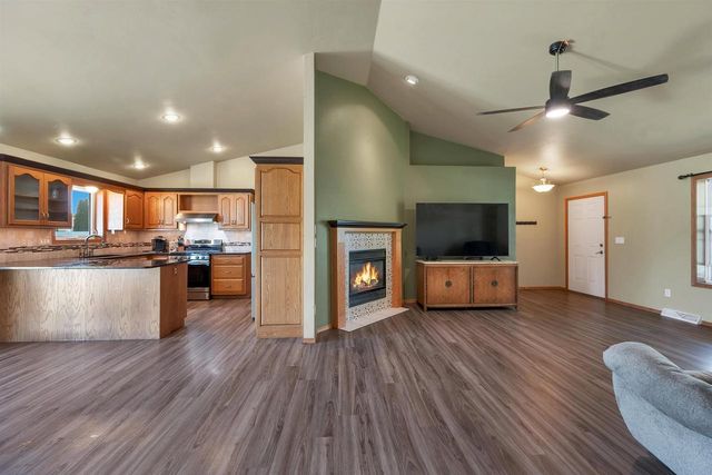 1756 LEMON LANE, De Pere, WI 54115