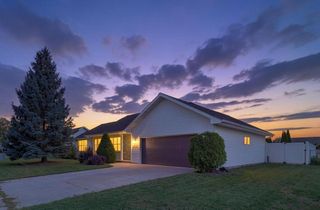 1756 LEMON LANE, De Pere, WI 54115