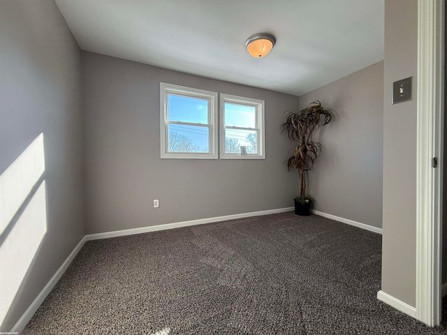 727 13th Street, Port Huron, MI 48060