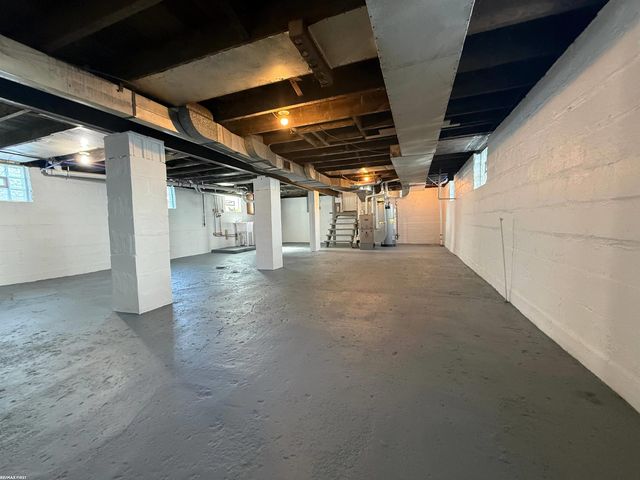 727 13th Street, Port Huron, MI 48060