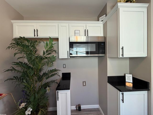 727 13th Street, Port Huron, MI 48060