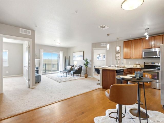 725 Elmhurst Dr 307, Littleton, CO 80129