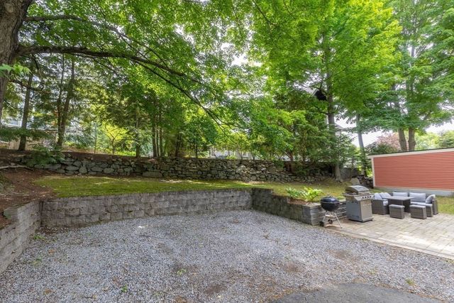 72 Clyde St 1, Newton, MA 02460