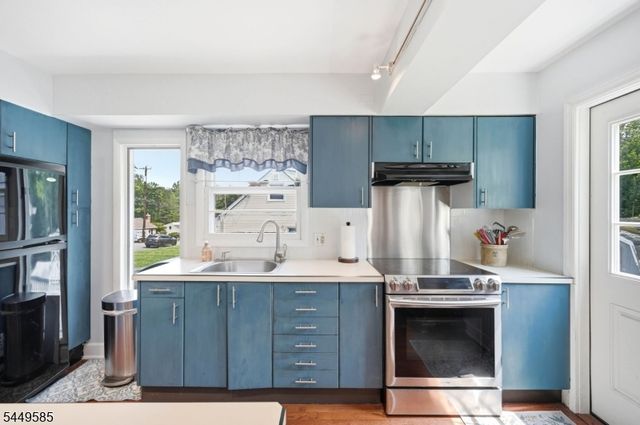 110 Truman Blvd, Oakland Boro, NJ 07436
